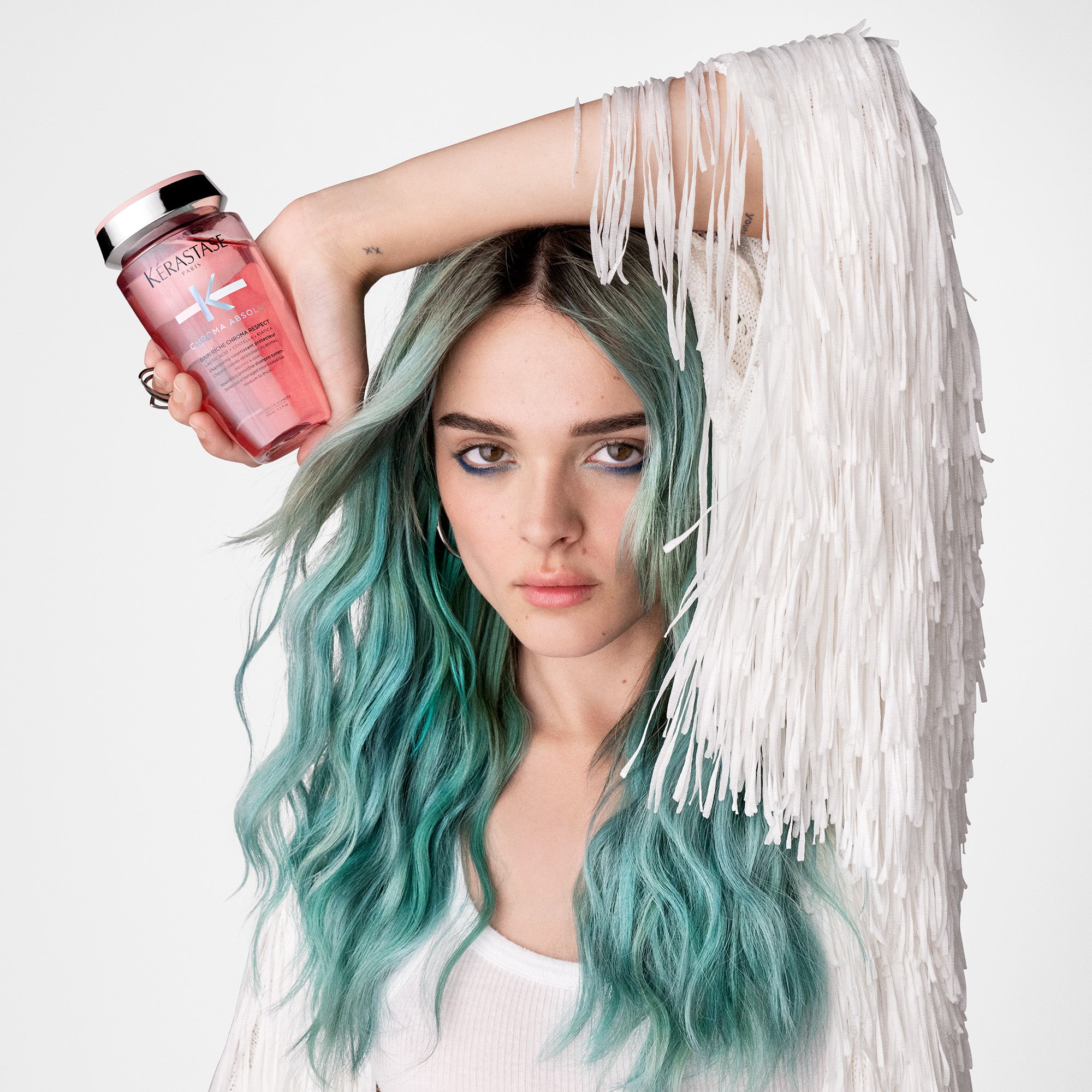 Shampoo Kérastase Riche Chroma Absolu respect nutrición cabello con color 250ml